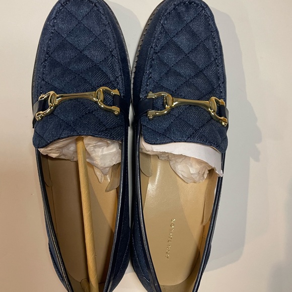 Ann Taylor Horsebit Chain Quilted Denim Loafers Size 10 Dark Denim Blue NIB - Picture 3 of 5
